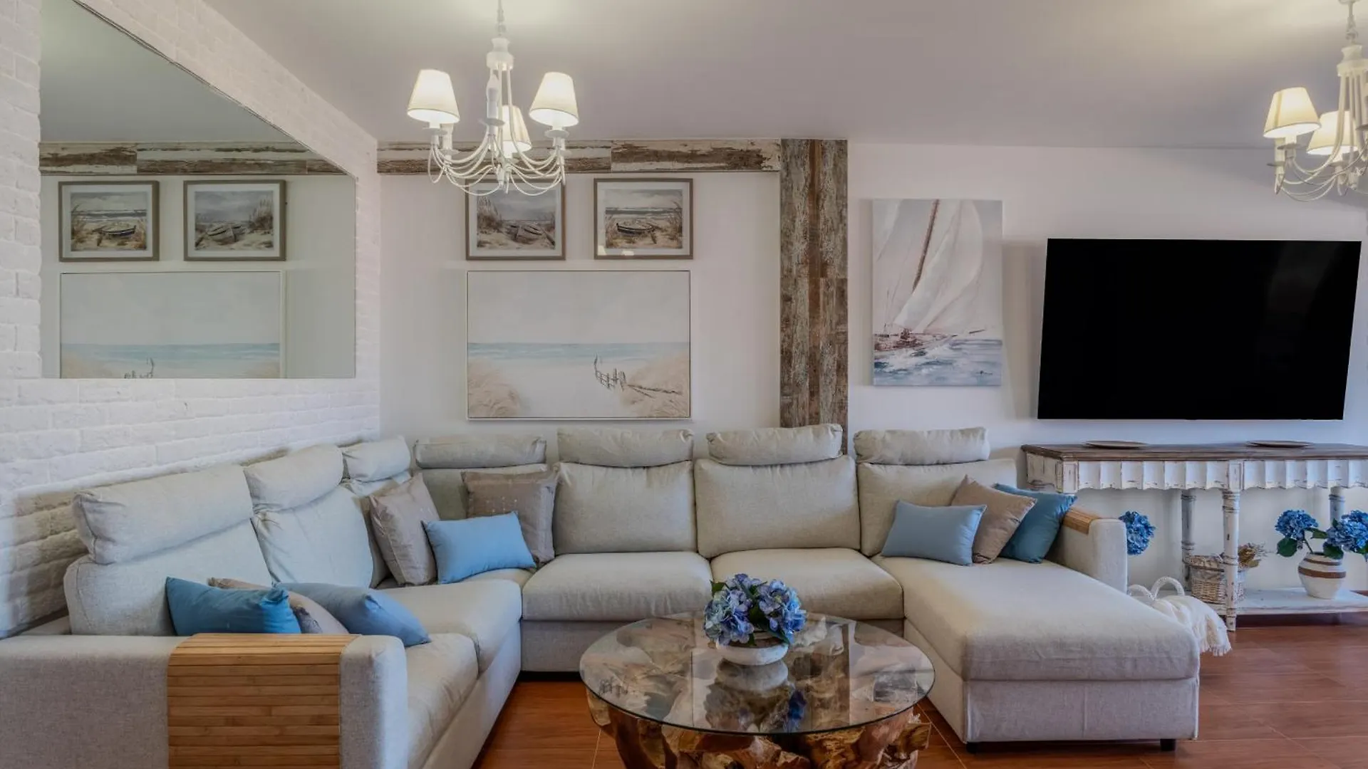 Villa Atlantica - Cliffside Retreat Antigua